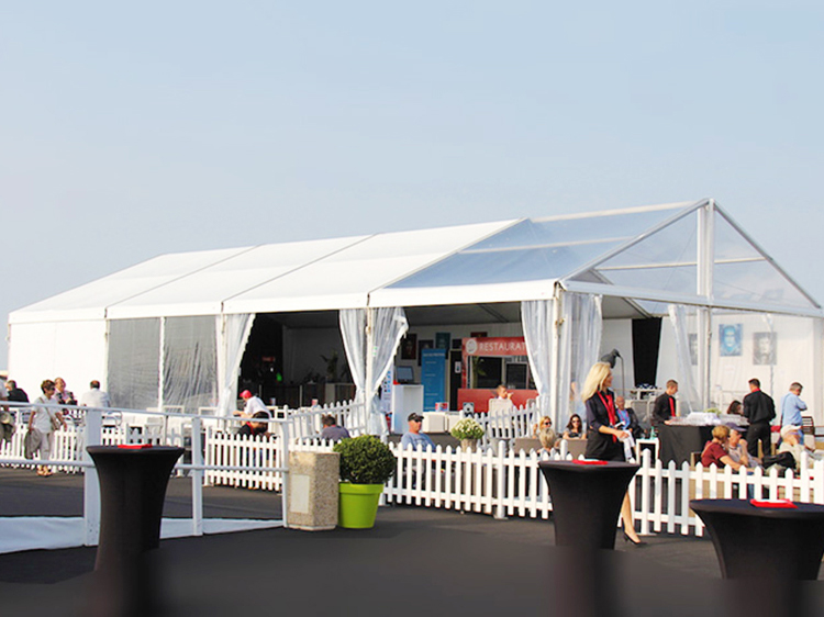 <h3>Event Tent</h3>