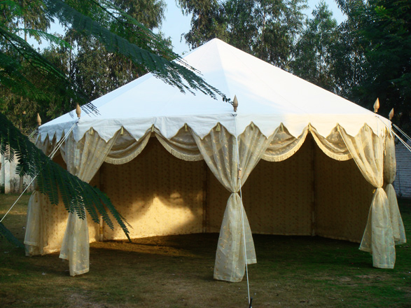 How to choose a suitable wedding marquee tent