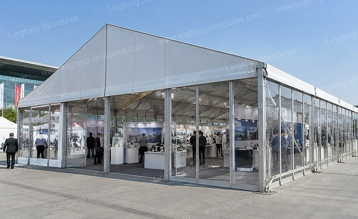 3971792484720581.jpg Luxury large wedding tent with decorative roof linings